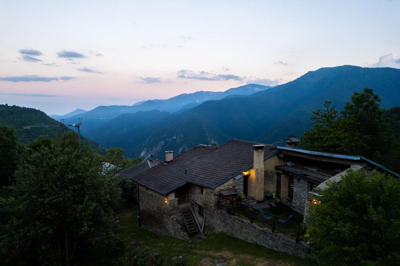Rota D'Amont Bed & Breakfast Stroppo Exterior photo